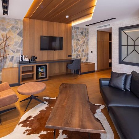 Hotel זלאטיבור מראה חיצוני תמונה