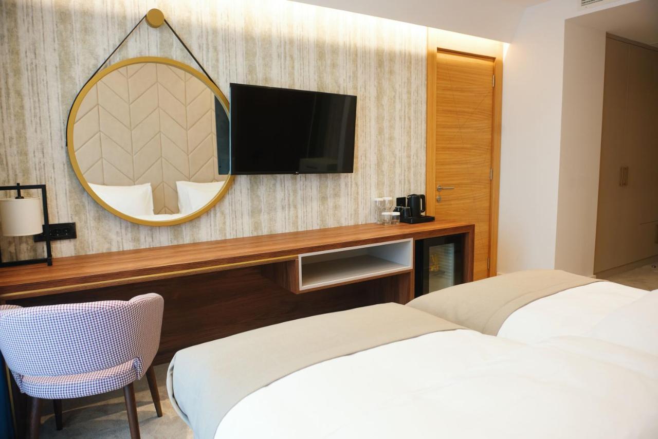 Hotel זלאטיבור מראה חיצוני תמונה